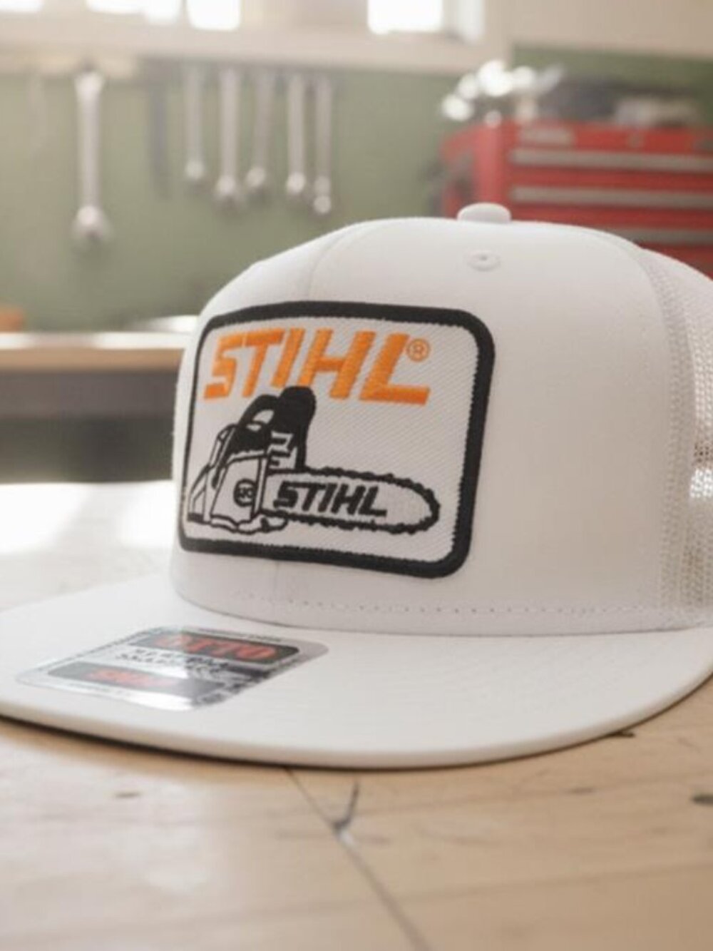 Retro Chainsaw Forestry Patch White OTTO Flat Bill Snapback Trucker Hat Logging